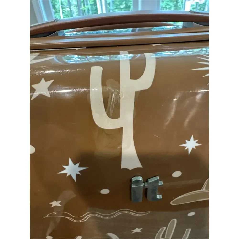 Metalik Western Cowboy print hard-sided carry-on from the brand it luggage RARE